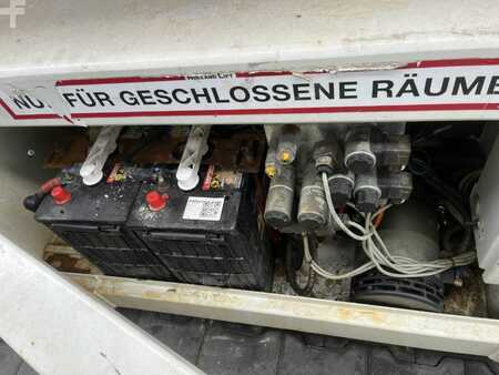 Saksinostimet 2012  Holland-Lift ECOSTAR HL-11812 (5)