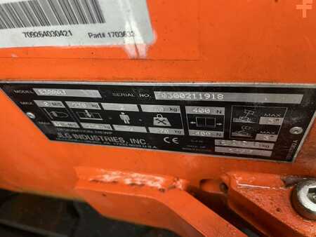 Plataformas articuladas 2015  JLG E300AJ (4)