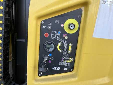 Teleskooppipuominostimet 2011  JLG Toucan 8E (7)