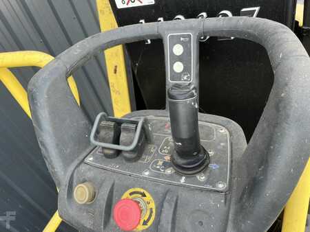 Teleskooppipuominostimet 2011  JLG Toucan 8E (8)