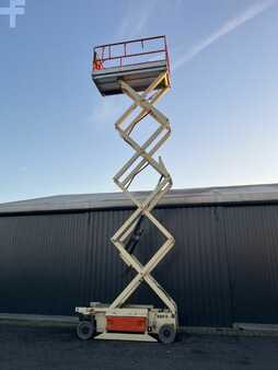 Nacelle à ciseaux  JLG 2646ES (9)