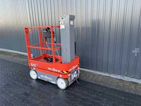 Unipersonales  Skyjack SJ12 (3)