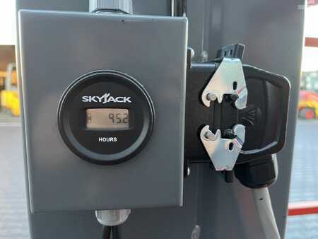 Unipersonales  Skyjack SJ12 (6)