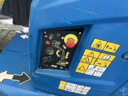 Teleskopická plošina  JLG Toucan 10E (6)