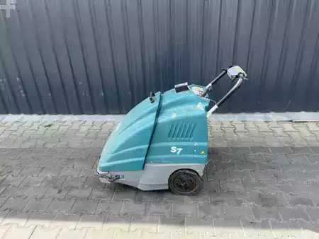 Feiemaskiner  Tennant S7 (2)