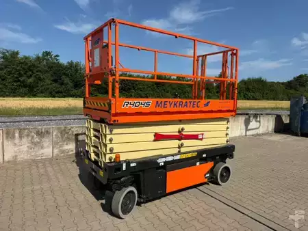 Podnośnik nożycowy 2024  JLG R4045 (2)