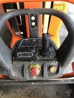 Piattaforme aeree verticali 2016  JLG TOUCAN 10E-L (12)