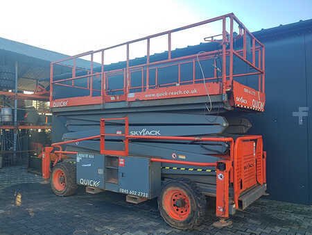 Saksinostimet 2016 Skyjack SJ 9250 (1)