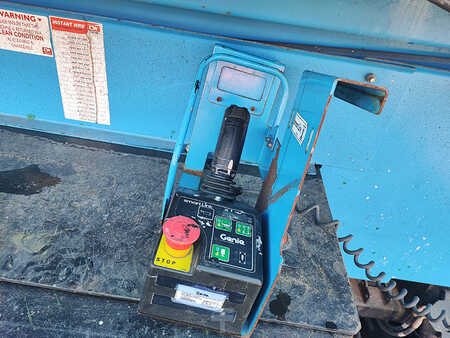 Levantamento tesoura 2021  Genie GS-4069 DC (4)