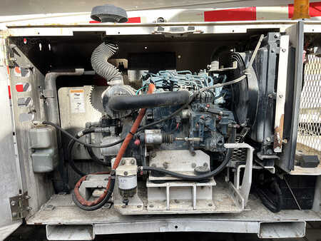 Saksinostimet 2014  Genie GS4069 RT (9)