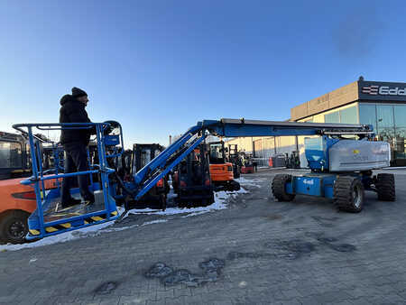 Self drive 2007  Genie Z80/60 (2)