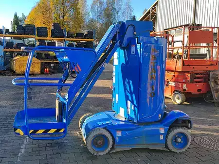 Vertical mast lift 2012  Haulotte Star 10 (3)