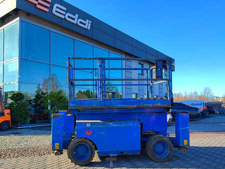 Saksinostimet 2007 Genie GS3268 (1)