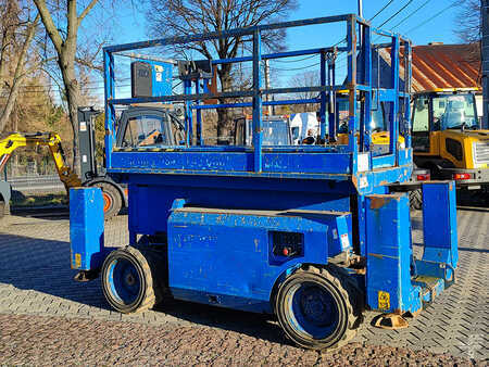 Saksinostimet 2007 Genie GS3268 (3)