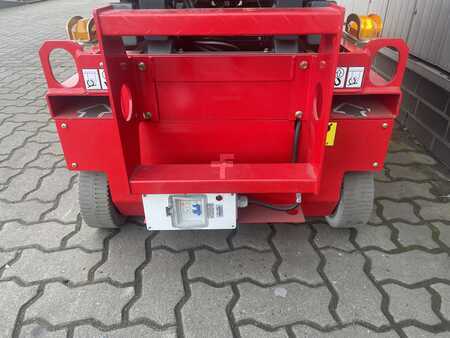 Pracovní plošina s nůžkovým zdvihem 2023  Magni ES0607DC - VORFÜHRGERÄT (14)