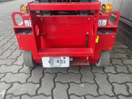 Pracovní plošina s nůžkovým zdvihem 2023  Magni ES0607DC - VORFÜHRGERÄT (14)