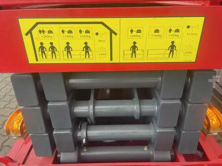 Pracovní plošina s nůžkovým zdvihem 2023  Magni ES0607DC - VORFÜHRGERÄT (15)