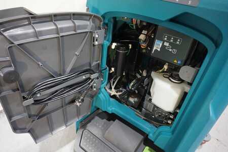 Scrubber Dryer 2019  Tennant T350 ecH2O NanoClean erst 39 Stunden (4)