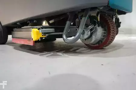 Skurmaskiner 2022  Tennant T7+ Fast neuwertig (7)