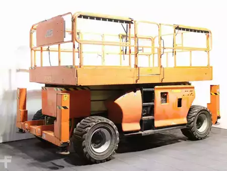 Scherenarbeitsbühne 2012  JLG 3394RT (1)