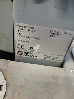 Ride on Scrubber Dryer 2017  Nilfisk BR700C (9)