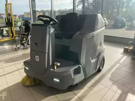 Kehrsaugmaschine 2024  Kärcher KM 100/120 R Bp Pack (3)