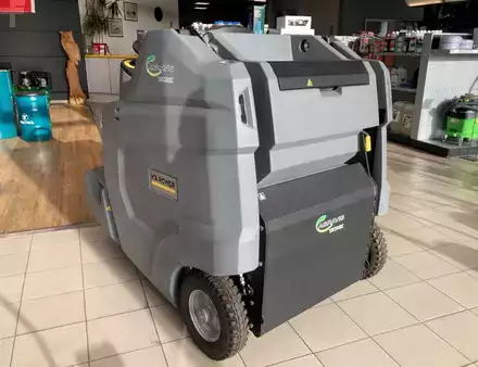 Kehrsaugmaschine 2024  Kärcher KM 100/120 R Bp Pack (5)
