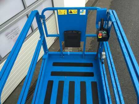 Levantamento tesoura 2025  Genie GS3246 (7)