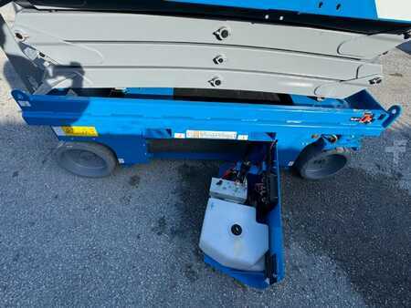 Pracovní plošina s nůžkovým zdvihem 2026  Genie GS2646 (6)