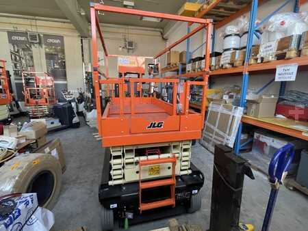 380_3690-2.jpg?v=1761539030