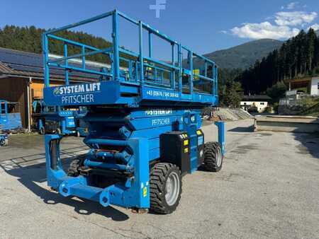 Pracovní plošina s nůžkovým zdvihem 2019  Genie GS 5390 RT (2)