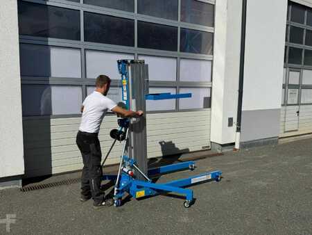 Kolmo zvedaná plošina 2025  Genie SLA-20 (3)