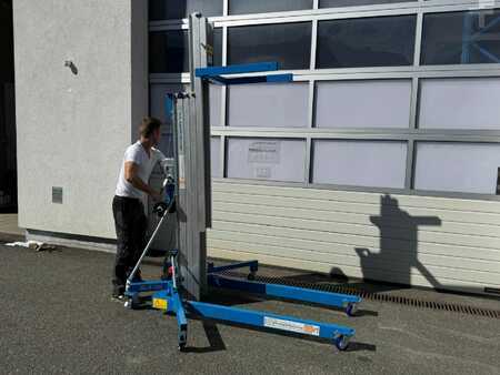 Kolmo zvedaná plošina 2025  Genie SLA-20 (4)