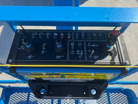 Kloubová pracovní plošina 2025  Genie Z4525XC (4)