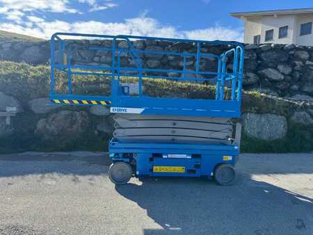 Pracovní plošina s nůžkovým zdvihem 2025  Genie GS2646 (2)