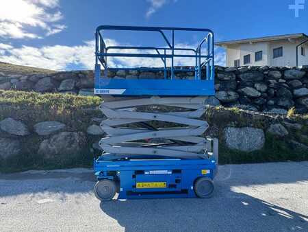 Pracovní plošina s nůžkovým zdvihem 2025  Genie GS2646 (4)