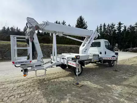 Trailer platform 2026  Multitel-Pagliero MJE 250 (1)