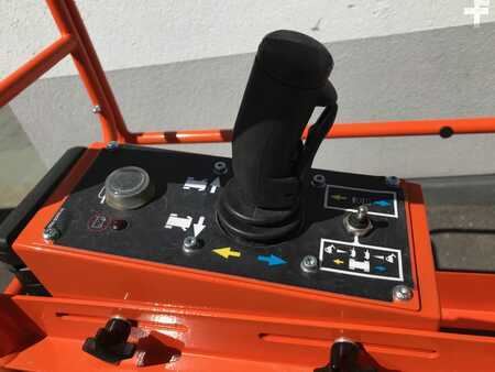 Piattaforme aeree a pantografo 2020  Snorkel S3010E (MIT ANHÄNGER) (5)