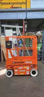 Senkrechtarbeitsbühne 2026  Snorkel TM16E (1)