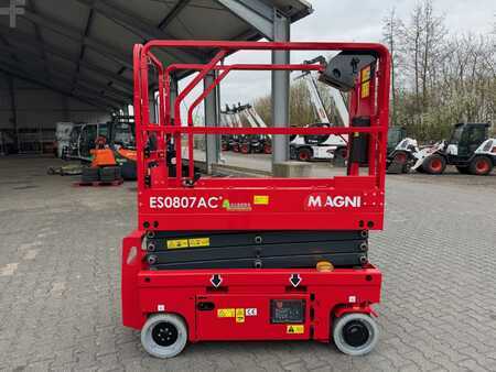Scherenarbeitsbühne 2025  Magni ES 0807 AC + (1)