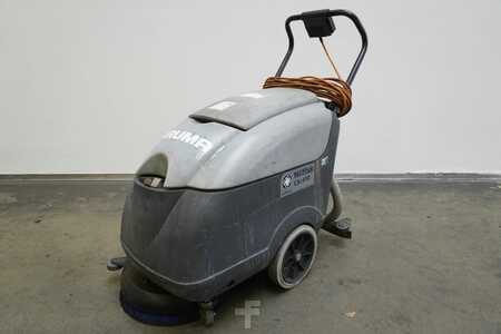Varredor 2005  Nilfisk Scrubber-Dreyer CA 410 (1)