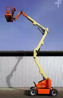 Outro 2012  JLG Gelenkteleskoparbeitsbühne E450AJ (6)