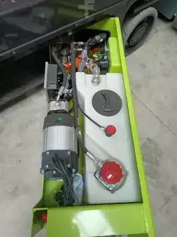 Saksinostimet 2025  Zoomlion ZS0808AC-Li (5)
