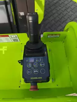 Senkrechtarbeitsbühne 2026  [div] ZMP09J (4)