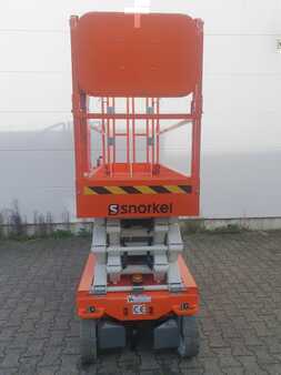 Pracovní plošina s nůžkovým zdvihem 2025  Snorkel S3226E (2)