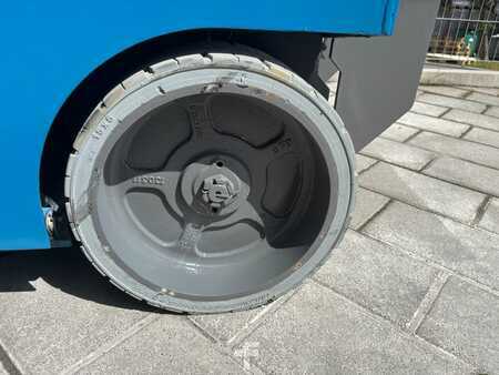 Piattaforme aeree a pantografo 2014 Genie GS2032 (3)