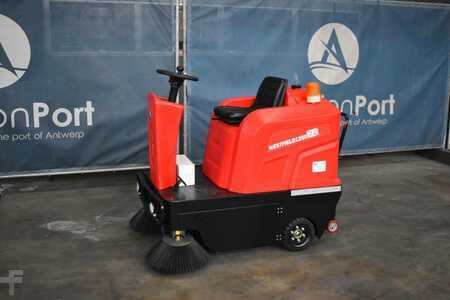 Zit veegmachine 2022  [div] Westfield W-1250 (Schorr) Aufsitzkehrmaschine Neugerät (1)