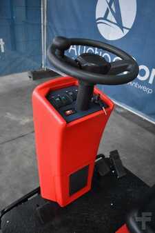 Zit veegmachine 2022  [div] Westfield W-1250 (Schorr) Aufsitzkehrmaschine Neugerät (12)