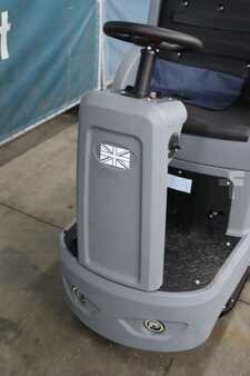 Samojezdne maszyny do szorowania na mokro 2024  [div] C70S Aufsitz-Nassschreinigungsmaschine Neugerät (10)