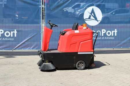 Zit veegmachine 2022  [div] Westfield W-1250 (Schorr) Aufsitzkehrmaschine Neugerät (1)